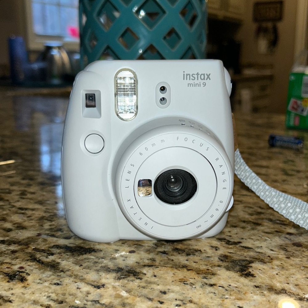 instax mini 9 with broken shutter